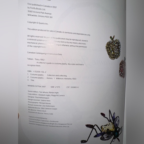 A Collector’s Guide to Costume Jewelry: Key Styles & how to Recognize them - Picture 7 of 9